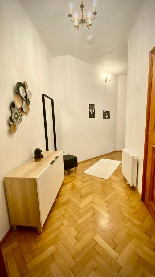 Apartment Im Gruenen Leoben  Exterior foto