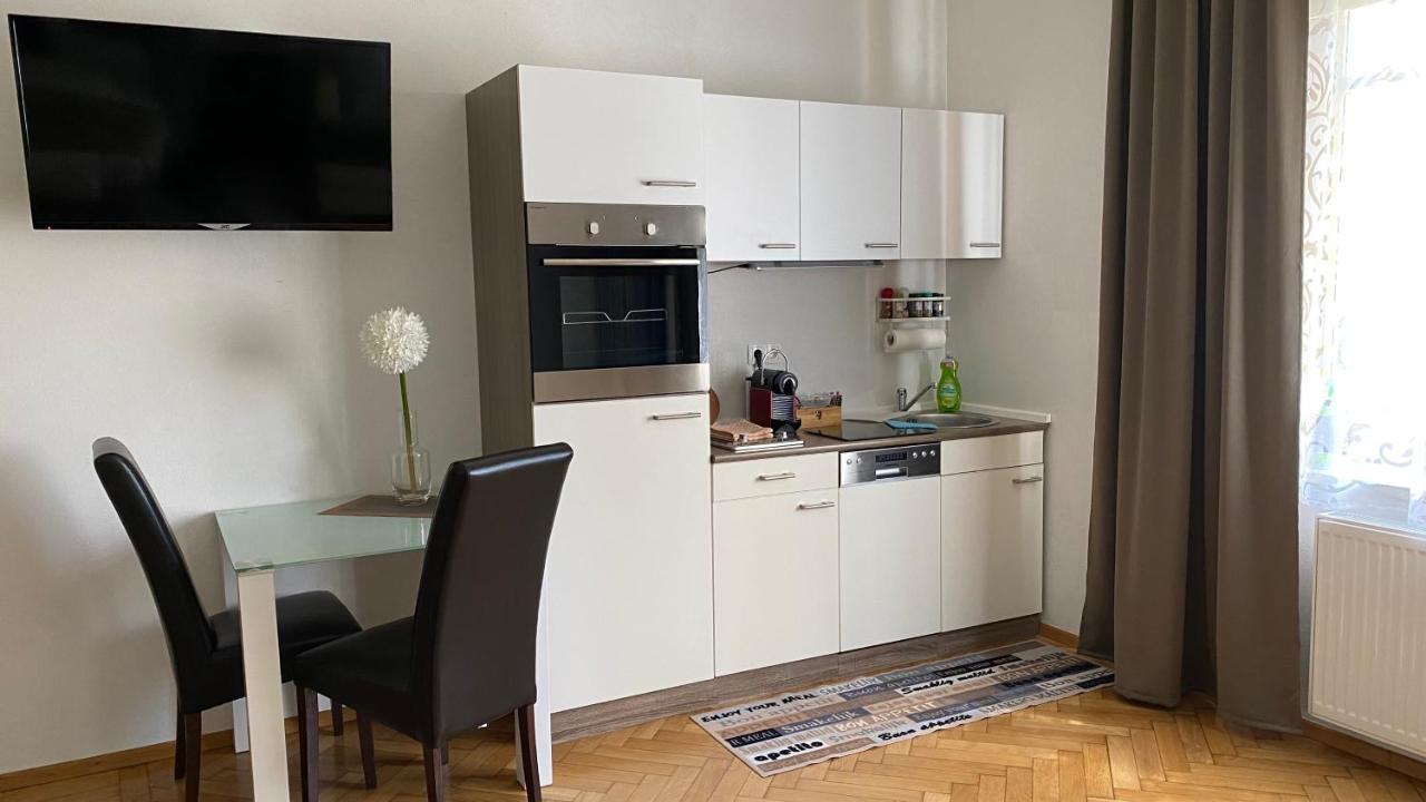 Apartment Im Gruenen Leoben  Exterior foto